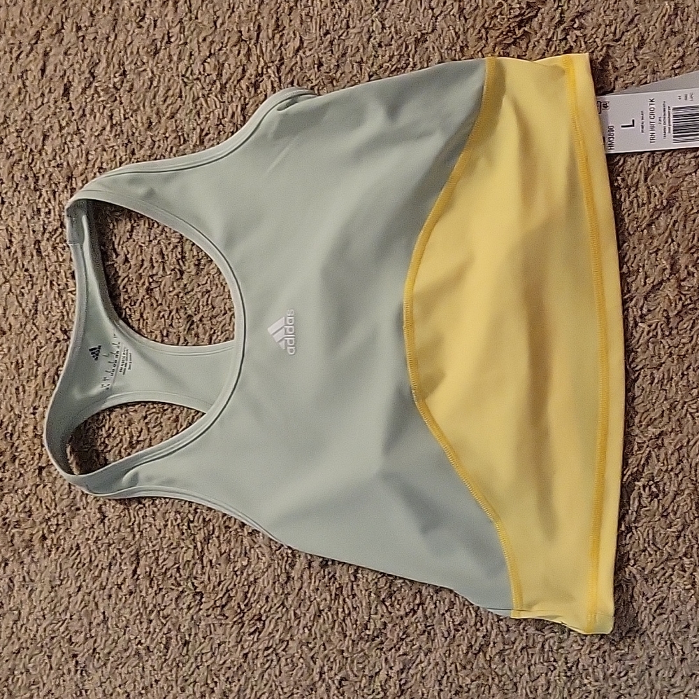 Adidas top
